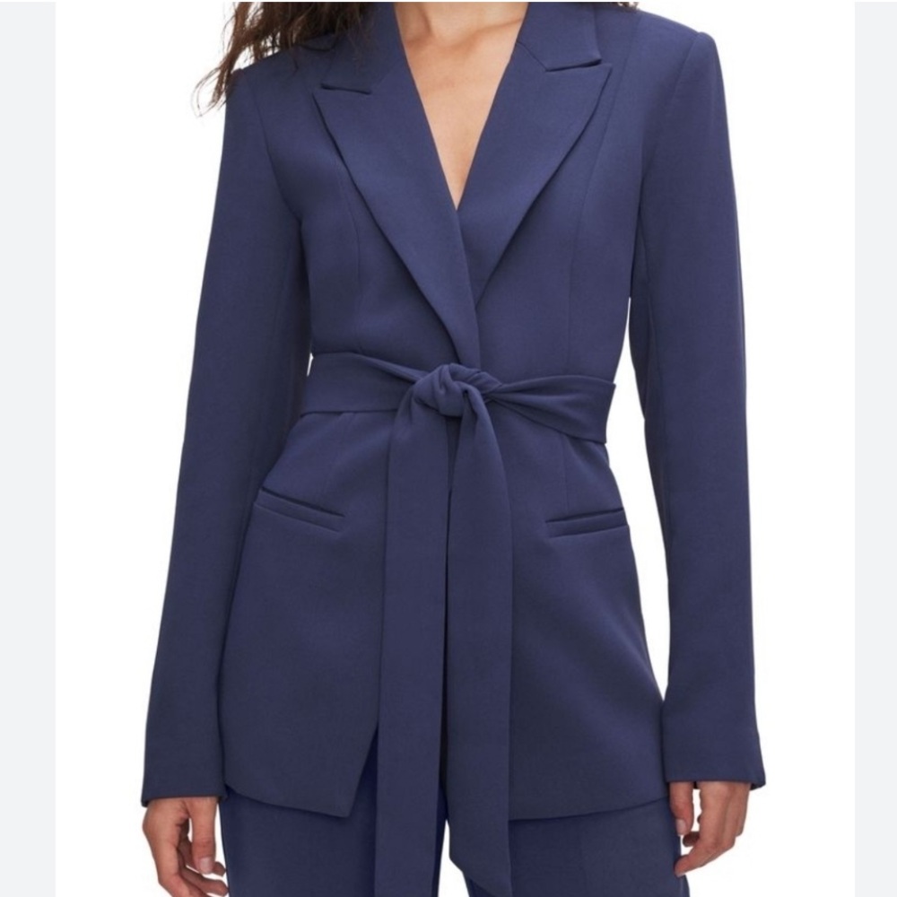 Good American Navy Blazer Belted